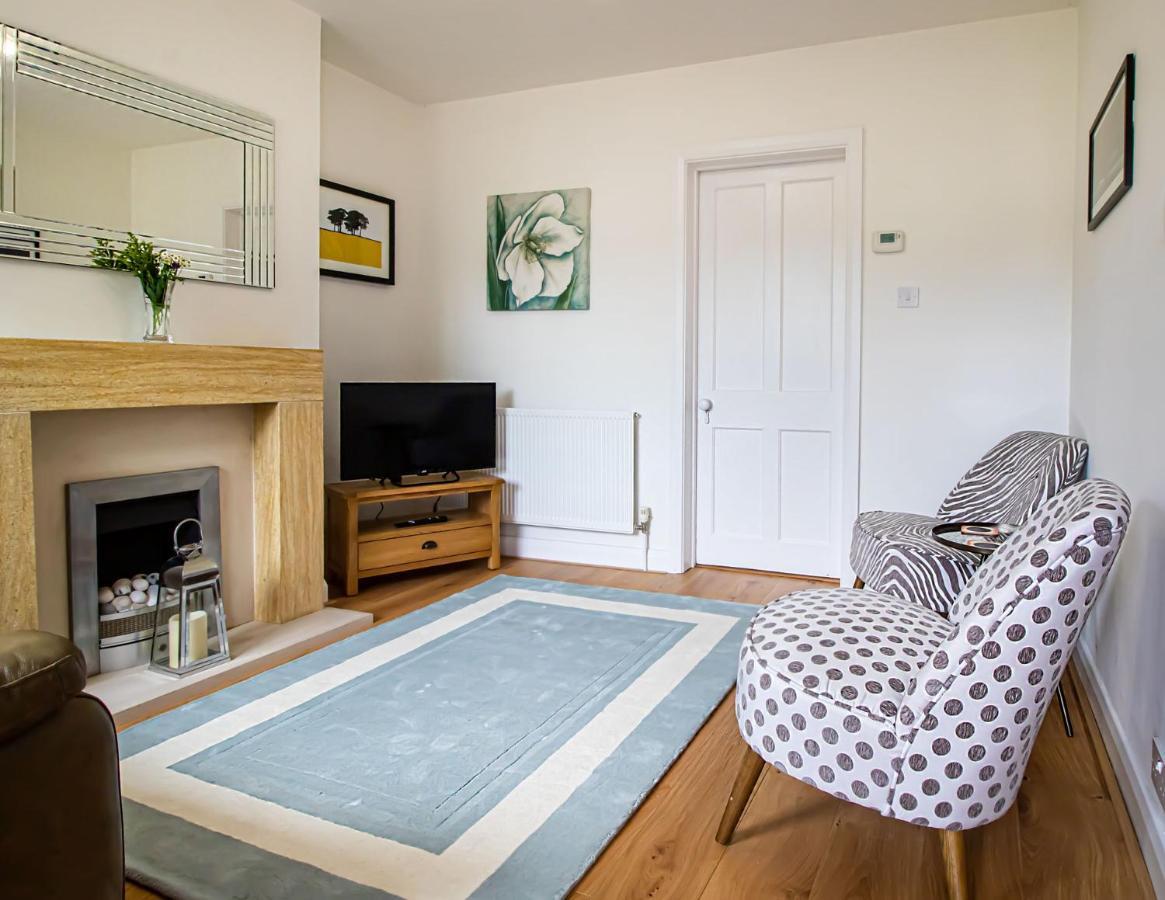 Kerns Cottage Стратфорд на Ейвън Екстериор снимка